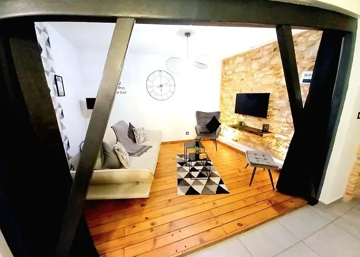 De Charme Abelia Avec Exterieur Au Calme Lavaur (Tarn)