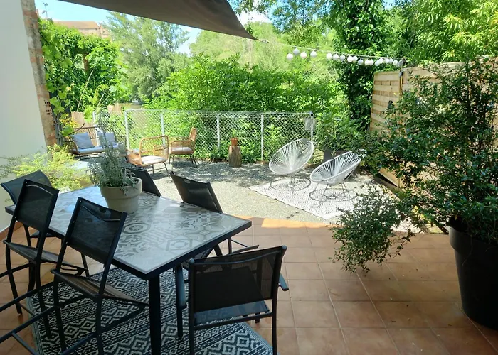 De Charme Abelia Avec Exterieur Au Calme * Lavaur (Tarn)